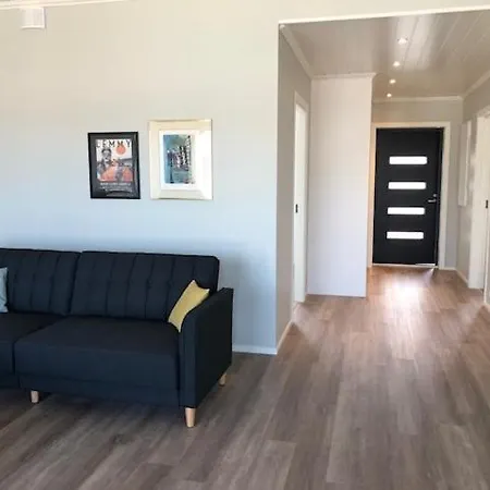Apartment Soda - Karlsbo, 24 H Check In *