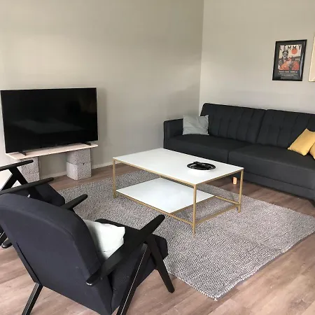 Apartment Soda - Karlsbo, 24 H Check In *